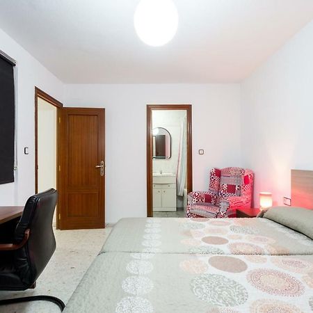 Apartmán Holi-Rent Albareda Sevilla Exteriér fotografie