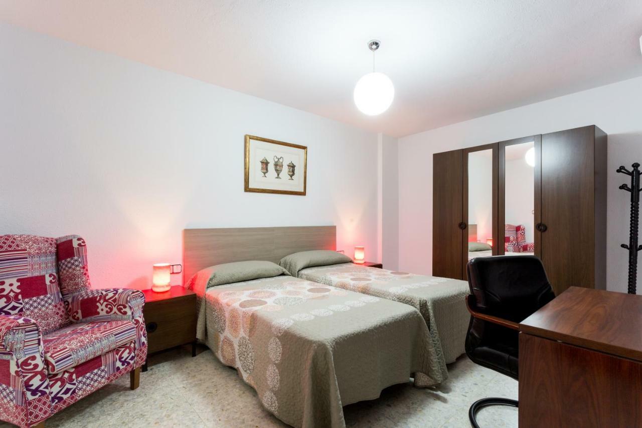 Apartmán Holi-Rent Albareda Sevilla Exteriér fotografie