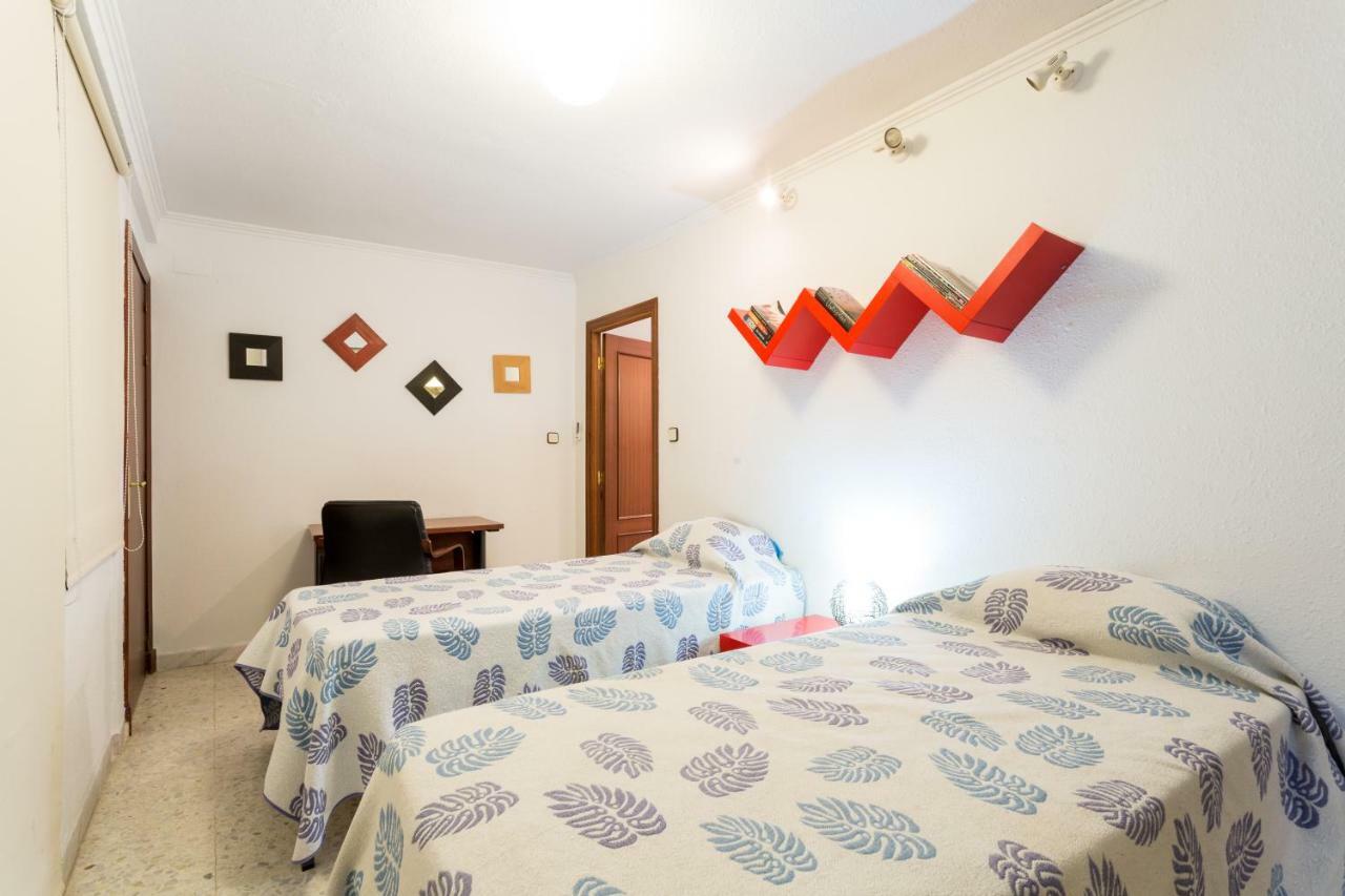 Apartmán Holi-Rent Albareda Sevilla Exteriér fotografie