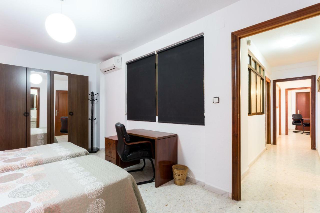 Apartmán Holi-Rent Albareda Sevilla Exteriér fotografie