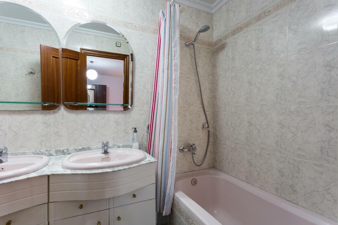 Apartmán Holi-Rent Albareda Sevilla Exteriér fotografie